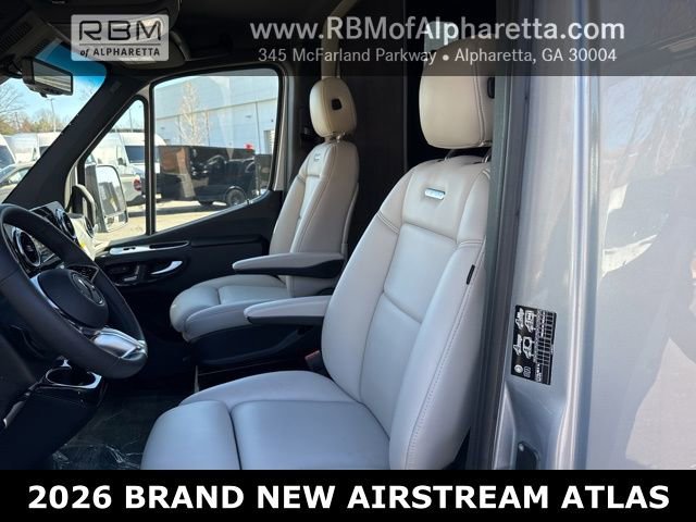 New 2025 high-tech silver metallic Mercedes-Benz Modern Griege image 13