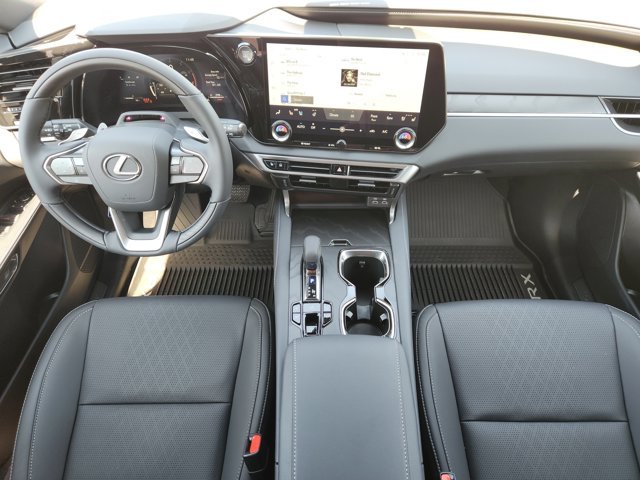 New 2026 Eminent White Pearl Lexus PREMIUM PLUS image 25