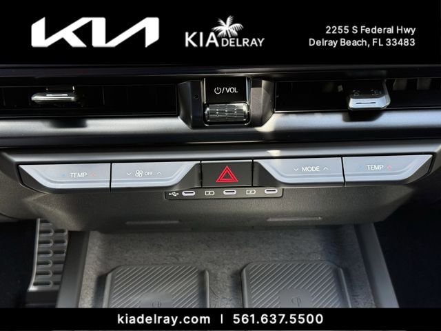 New 2027 Black Jade Green Kia X-LINE SX image 22