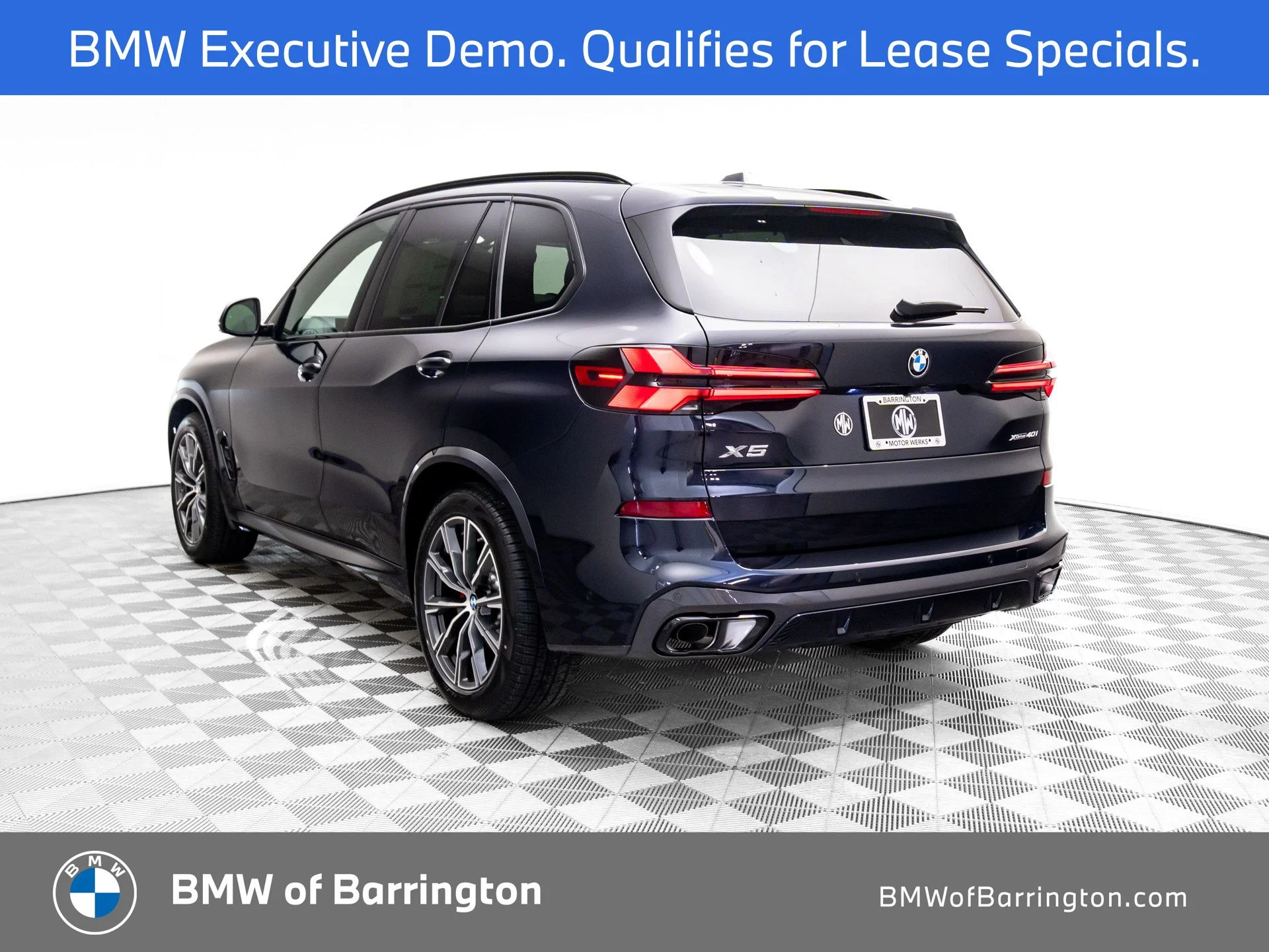 New 2026 Black BMW xDrive40i image 3