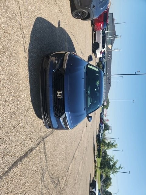 Used 2024 Canyon River Blue Metallic Honda EX image 4