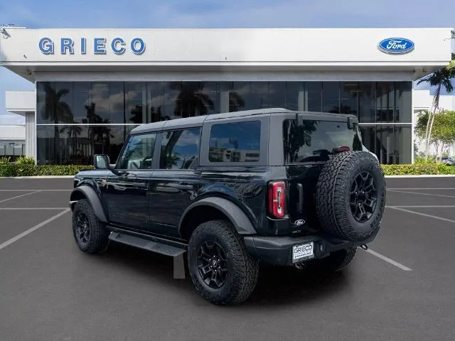 New 2026 Shadow Black Ford Badlands® image 24