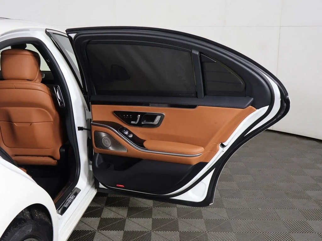 Used 2023 White Mercedes-Benz S 500 image 28