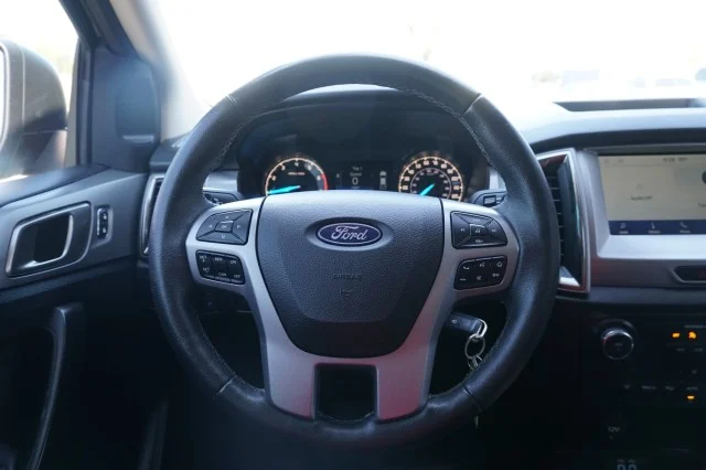 Used 2022 Oxford White Ford XLT image 27
