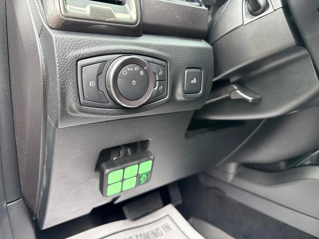Certified Used 2019 Ingot Silver Ford Lariat image 17