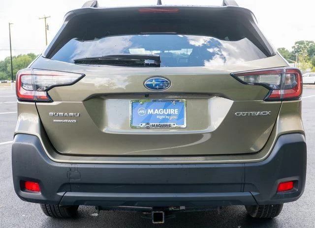 Used 2025 Green Subaru Premium image 7