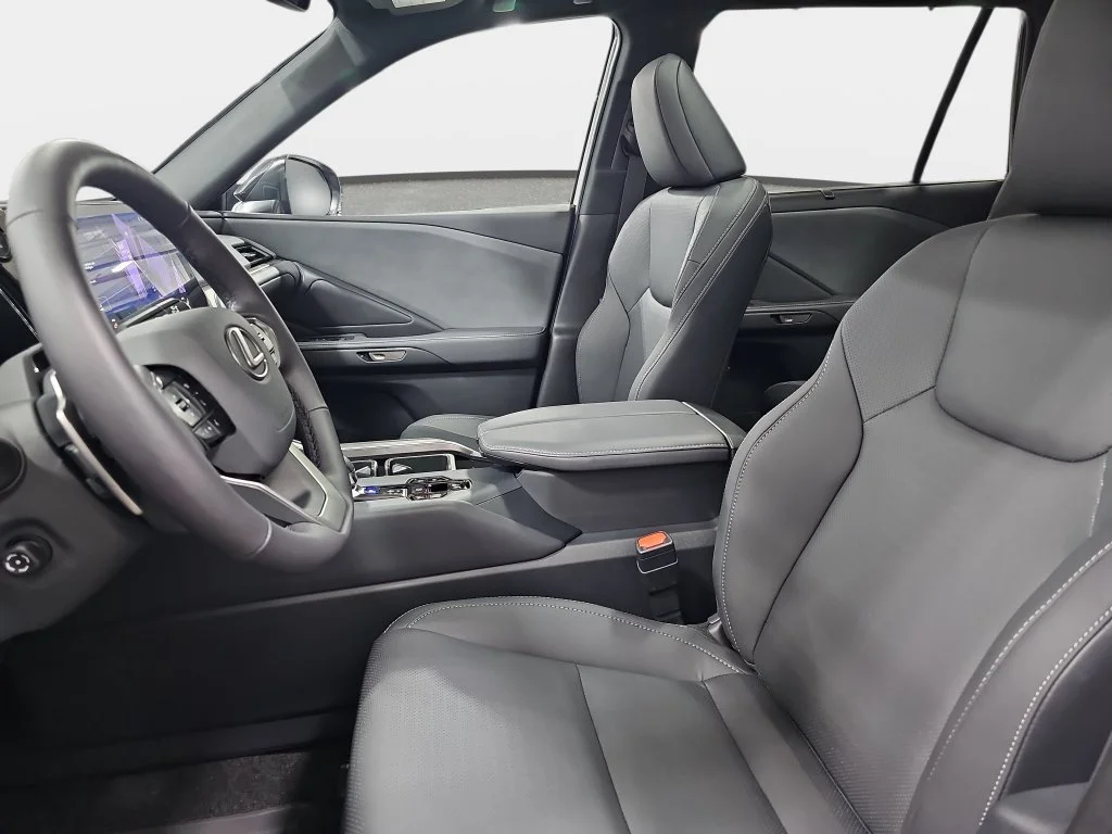 New 2026 Caviar Lexus PREMIUM AWD image 14