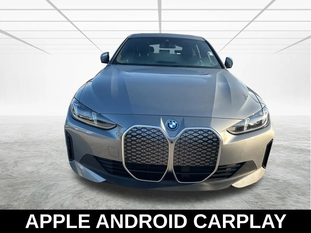 Used 2025 Gray BMW xDrive40 image 9