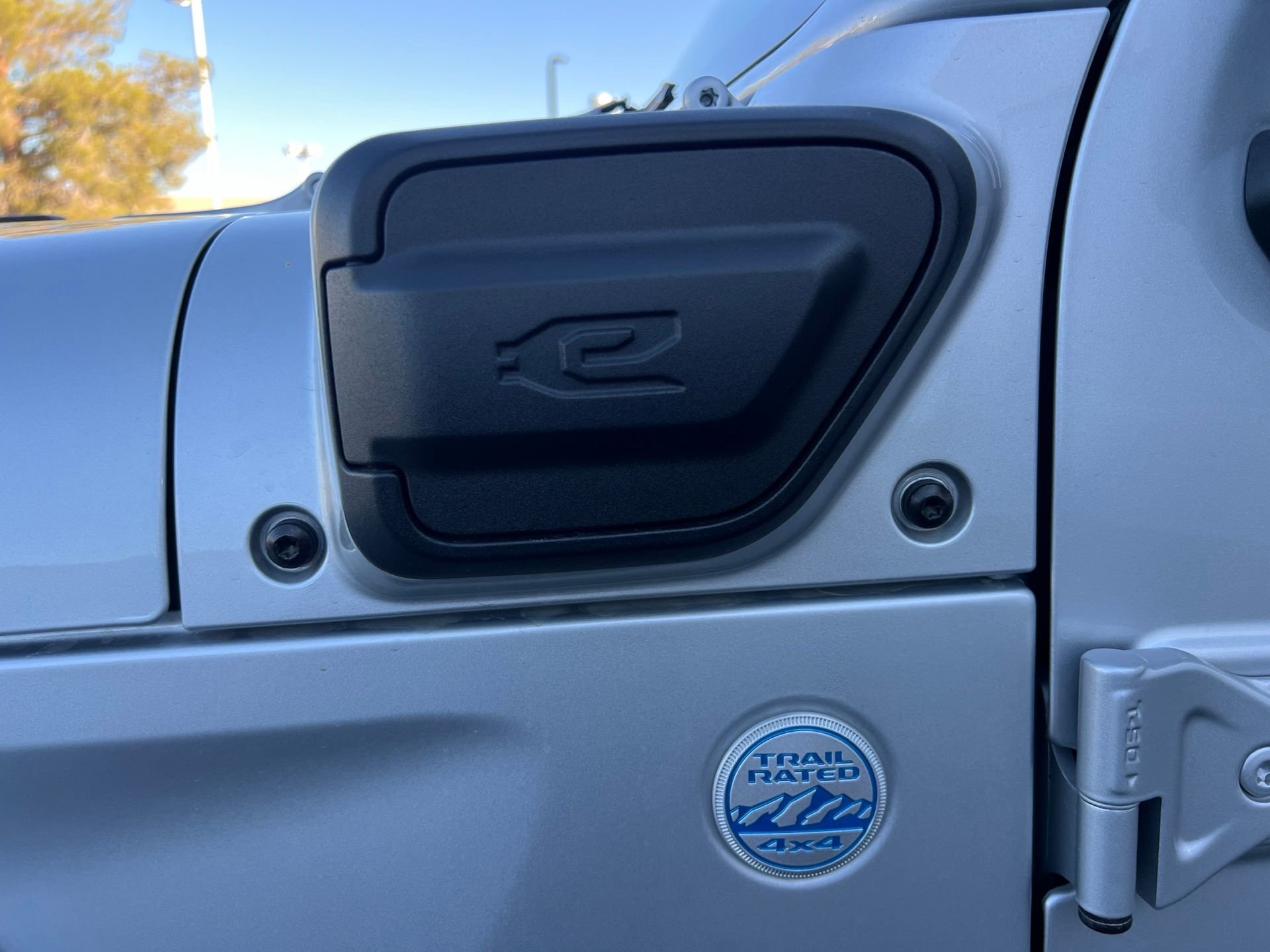 Used 2024 Silver Jeep Sahara 4xe image 10