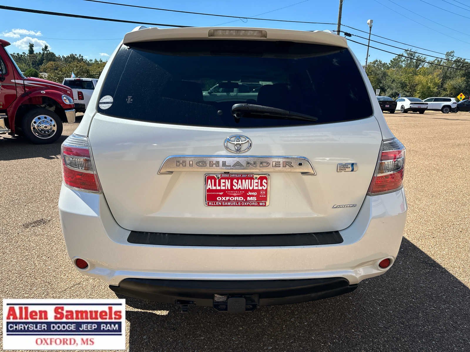 Used 2010 Blizzard Pearl Toyota Limited w/3rd Row image 5