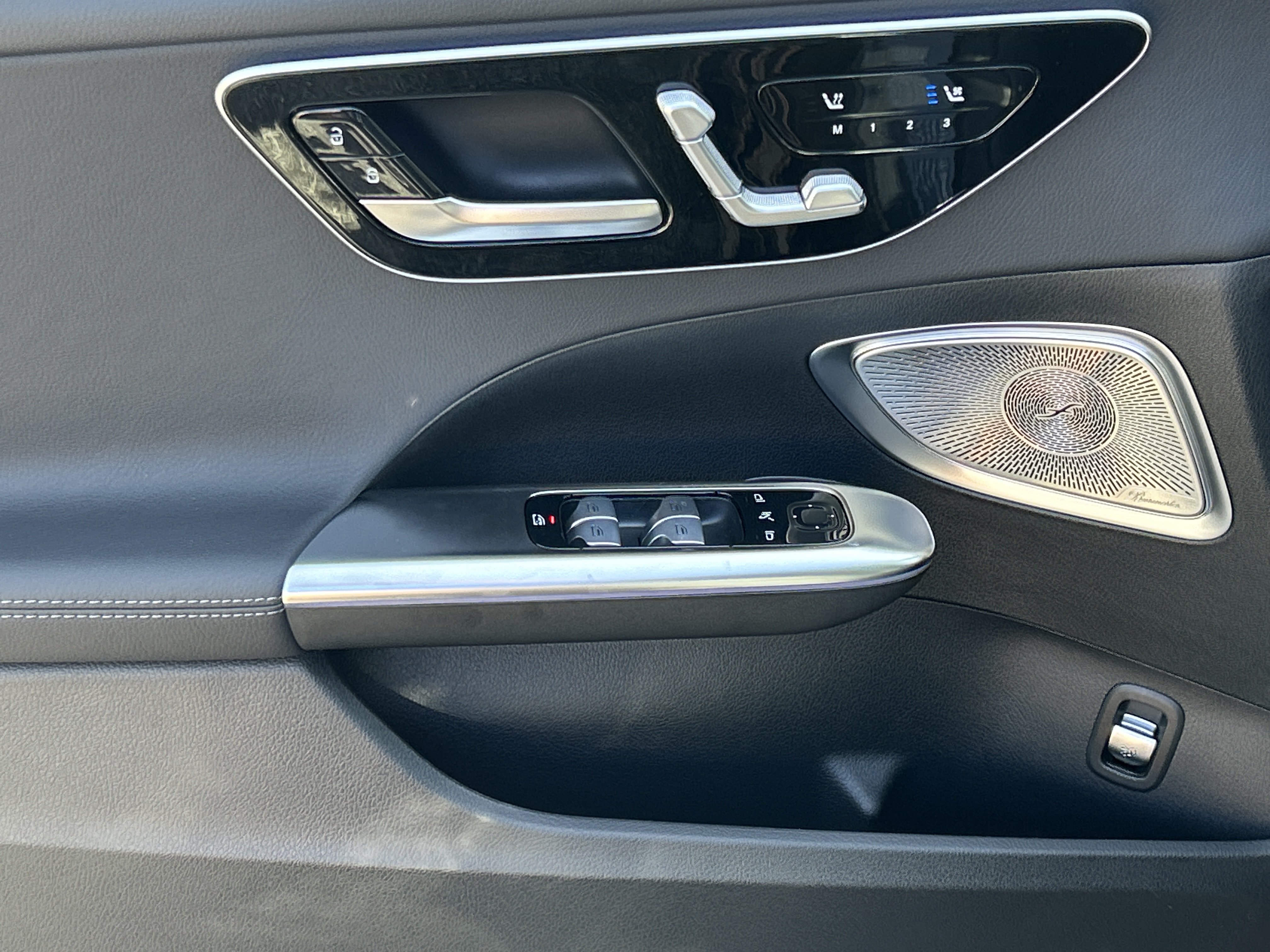 New 2026 Graphite Grey Metallic Mercedes-Benz C 300 4MATIC® Sedan image 18