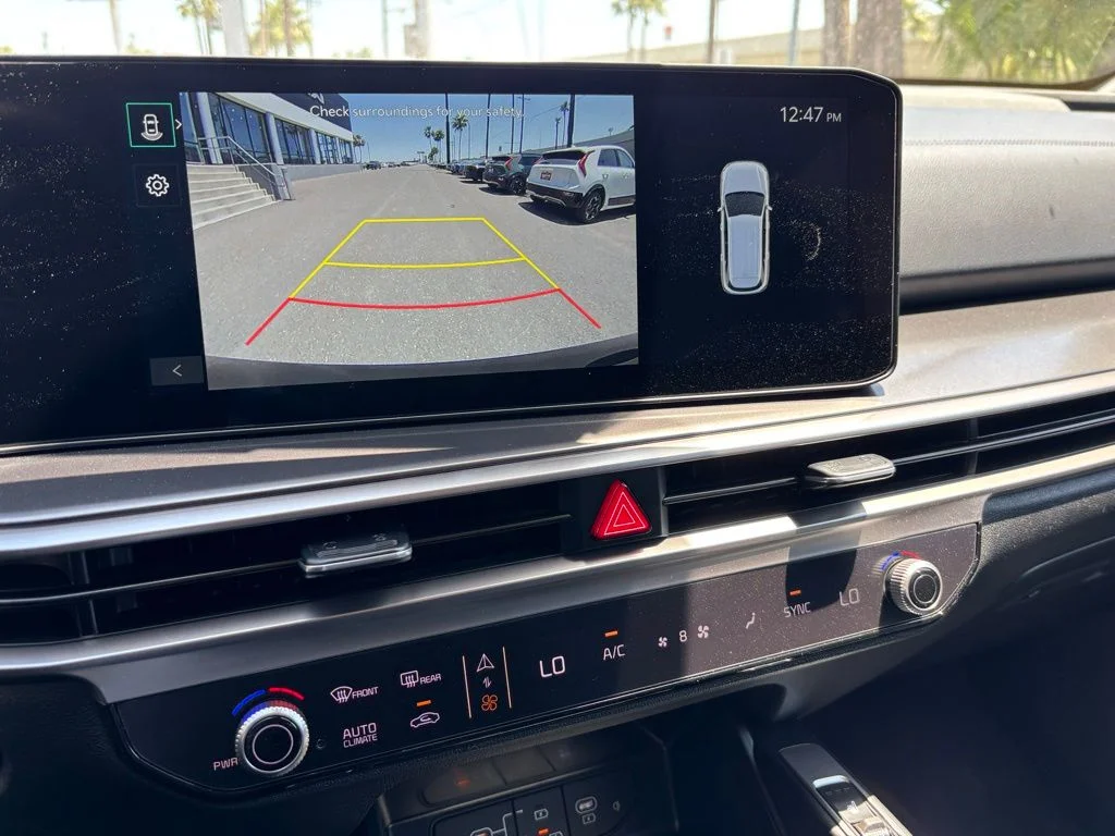2025 Kia Sorento S - Photo 10