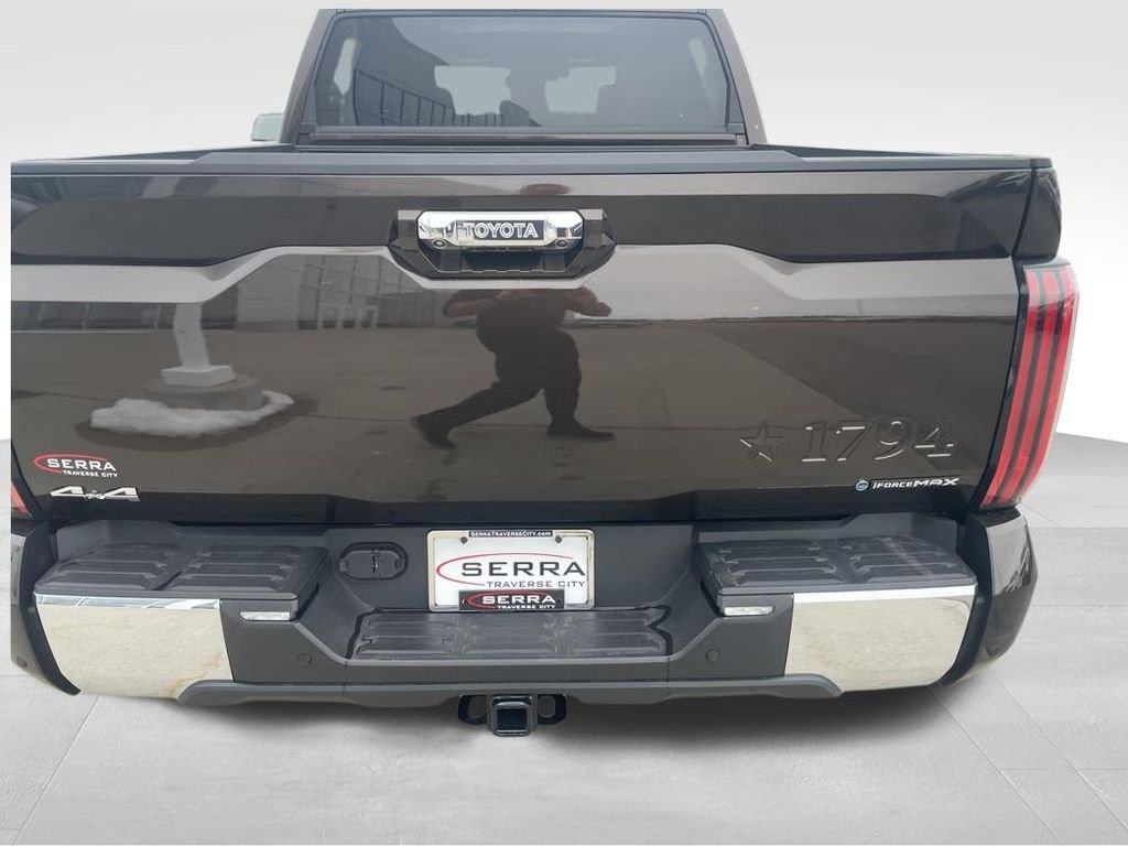 2025 Toyota Tundra 1794 Edition - Photo 9