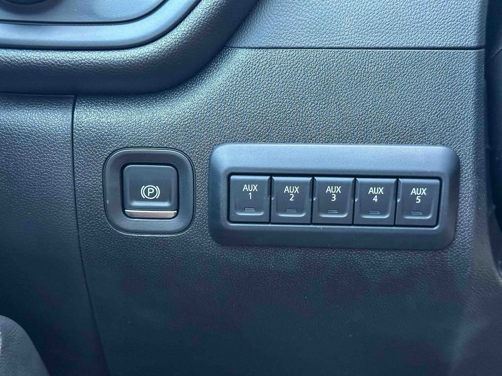 2025 Chevrolet Silverado 2500 HD Work Truck - Photo 33