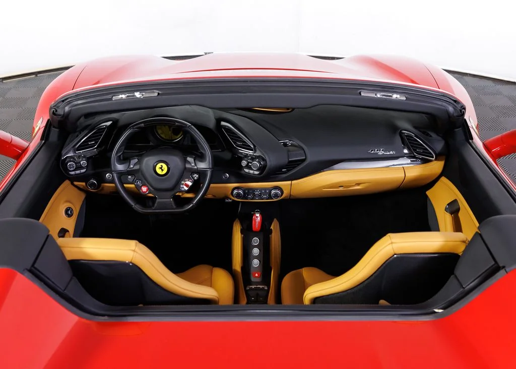 Used 2018 Rosso Corsa Ferrari Base image 28