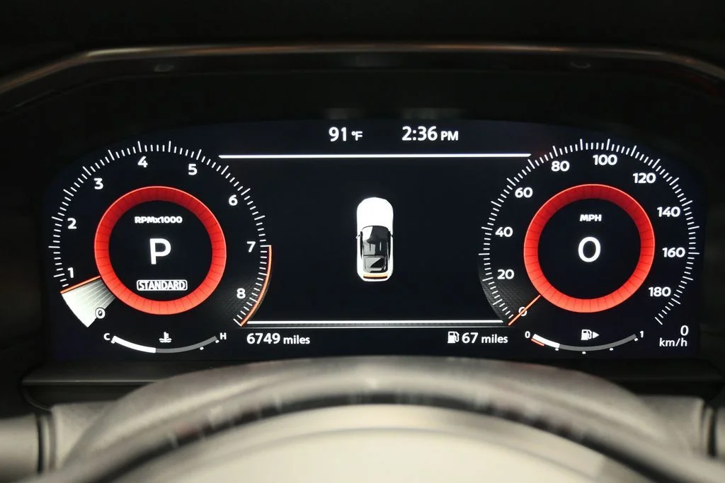 Used 2025 Gray Nissan Performance image 16