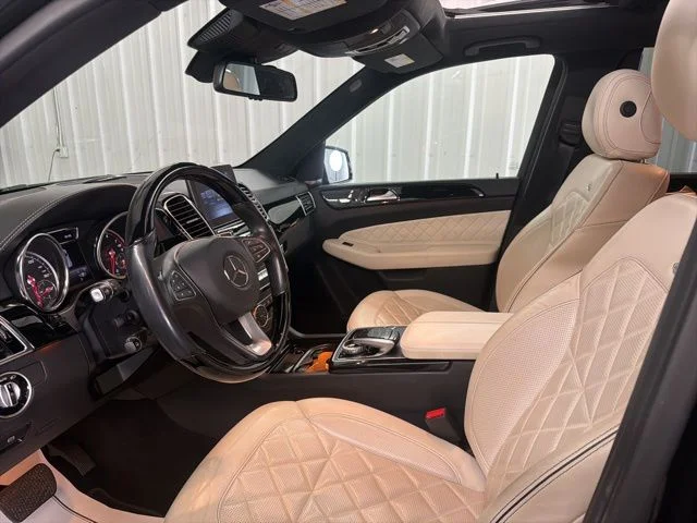 Used 2018 Black Mercedes-Benz GLE 350 image 29