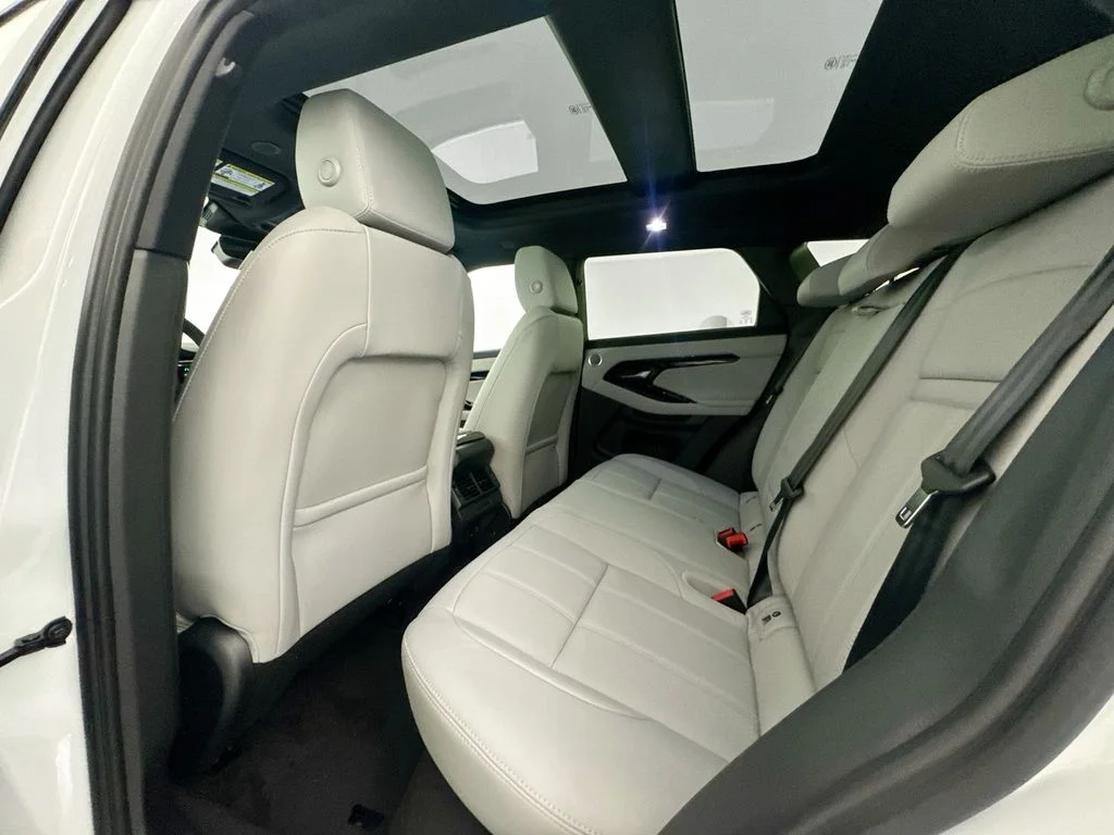 New 2026 Fuji White Land Rover Core S image 24