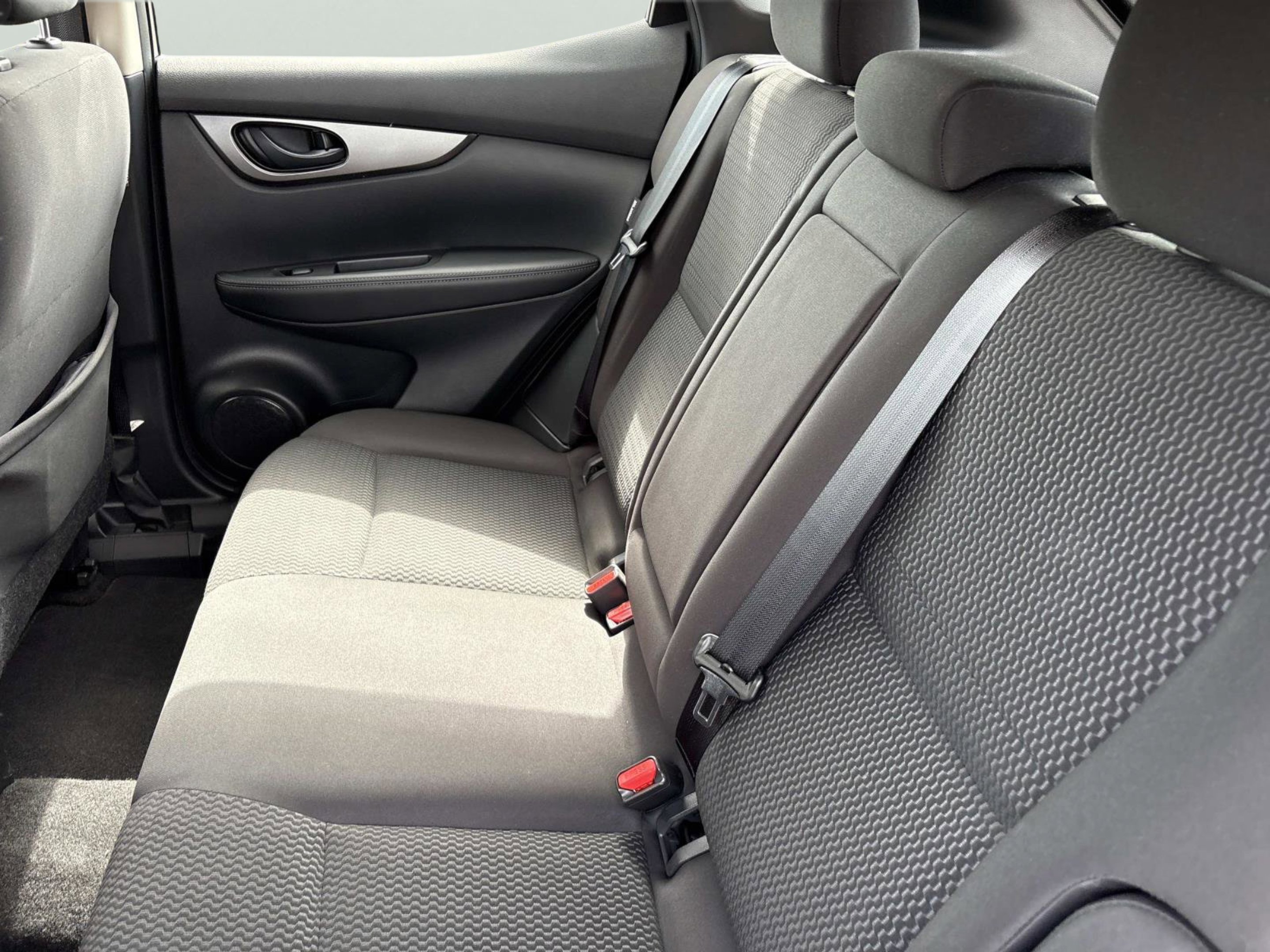 Used 2022 Gun Metallic Nissan S image 14