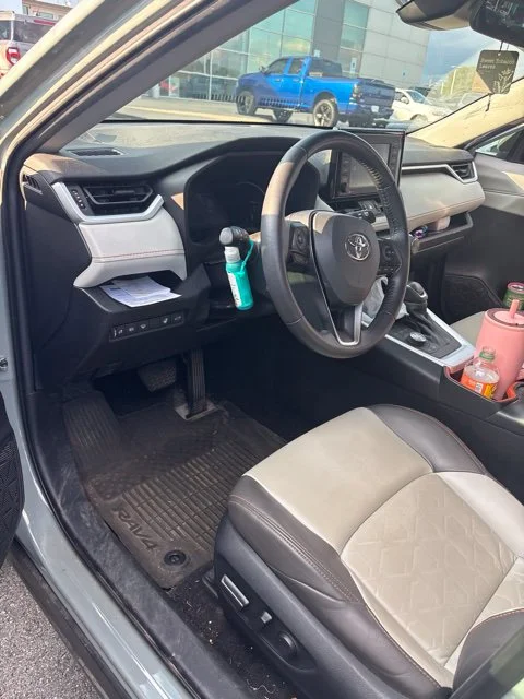 Used 2022 White Toyota Adventure image 20