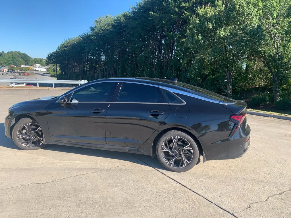 Used 2025 Black Kia GT-Line image 12