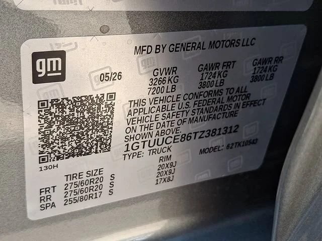 New 2026 Sterling Metallic GMC Elevation image 20