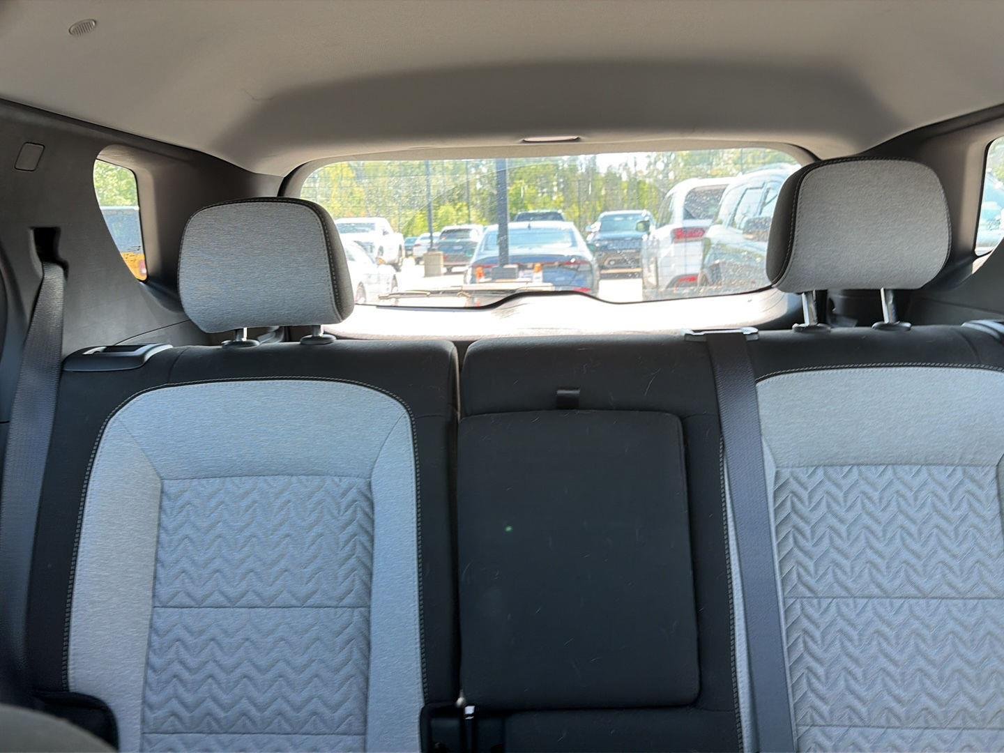 Used 2024 Summit White Chevrolet LS image 9