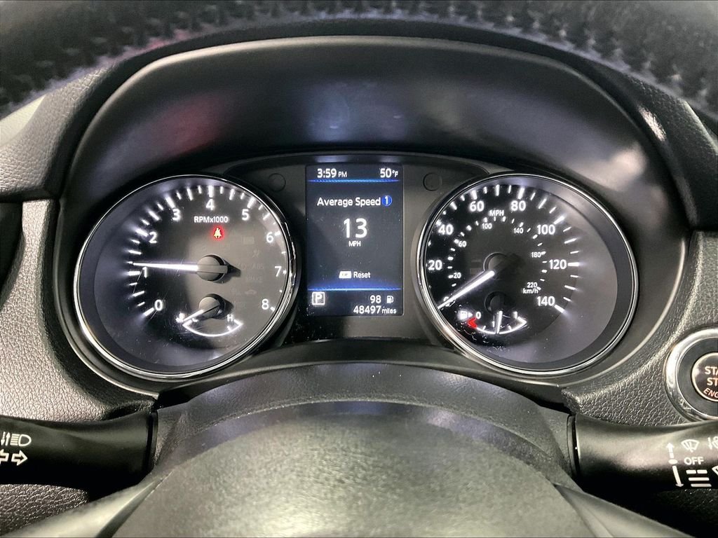 Used 2018 White Nissan SV image 25