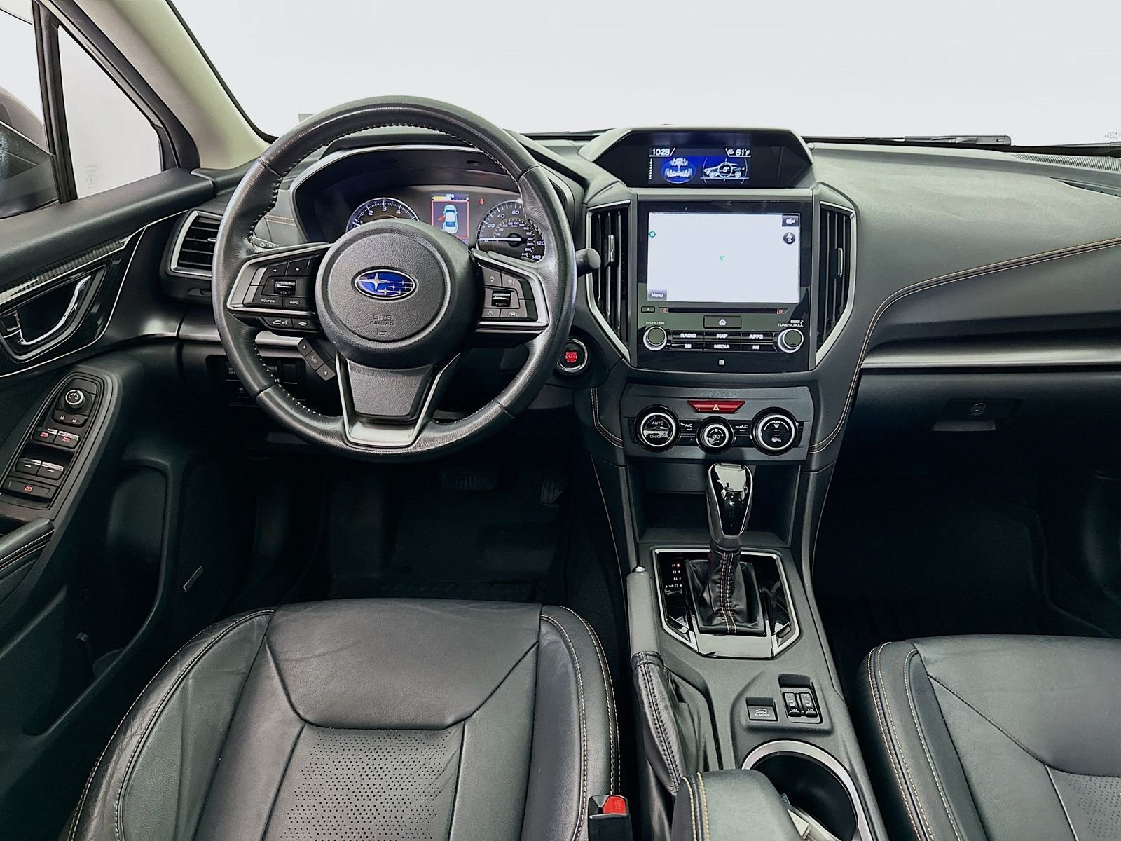 Used 2018 Crystal White Pearl Subaru 2.0i Limited image 23