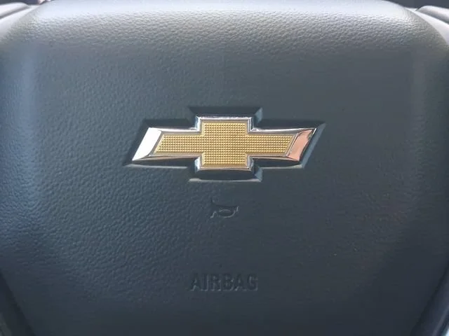 Used 2023 IRIDESCENT PEARL TRICOAT Chevrolet LTZ image 12
