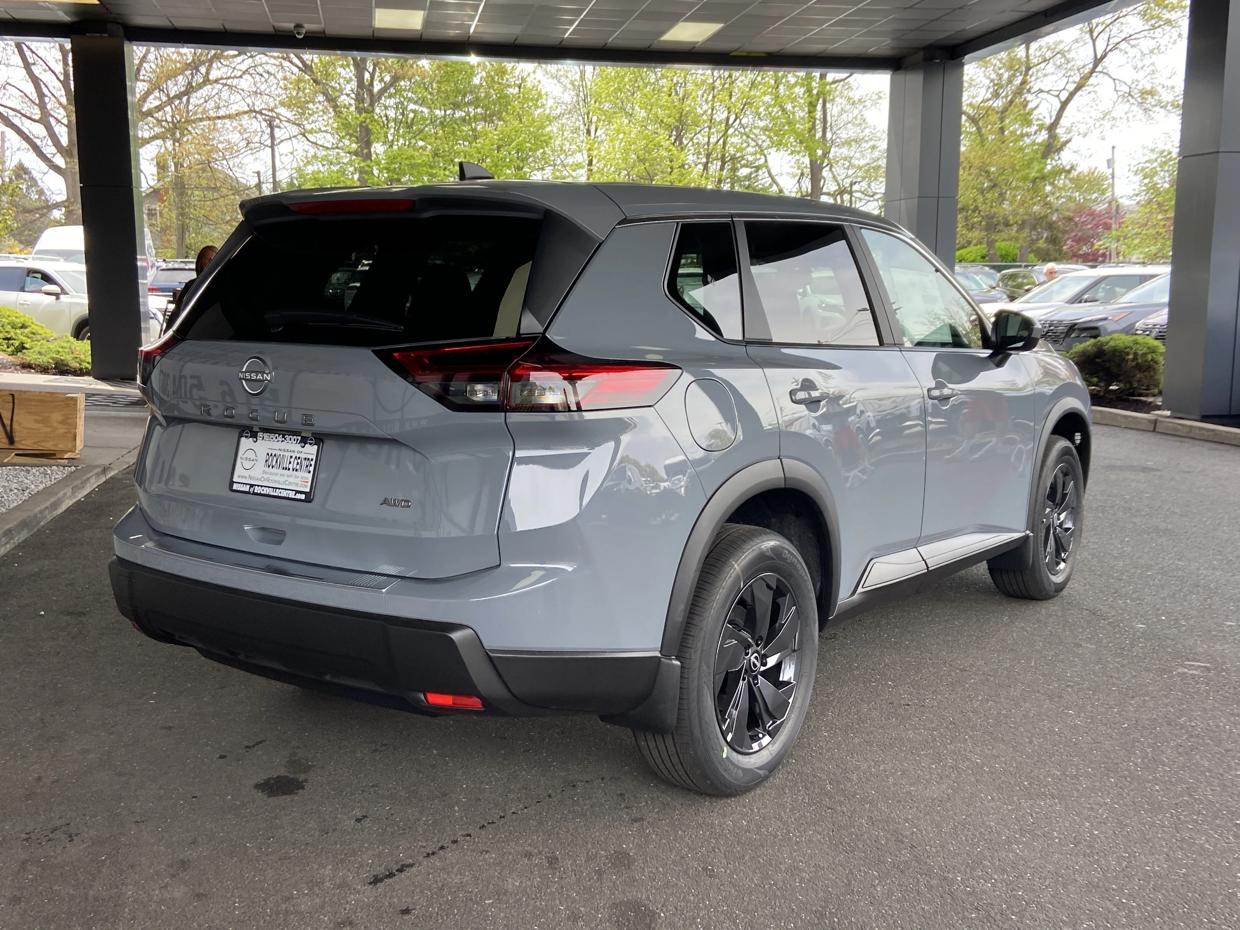 New 2026 Boulder Gray Pearl Nissan SV image 5