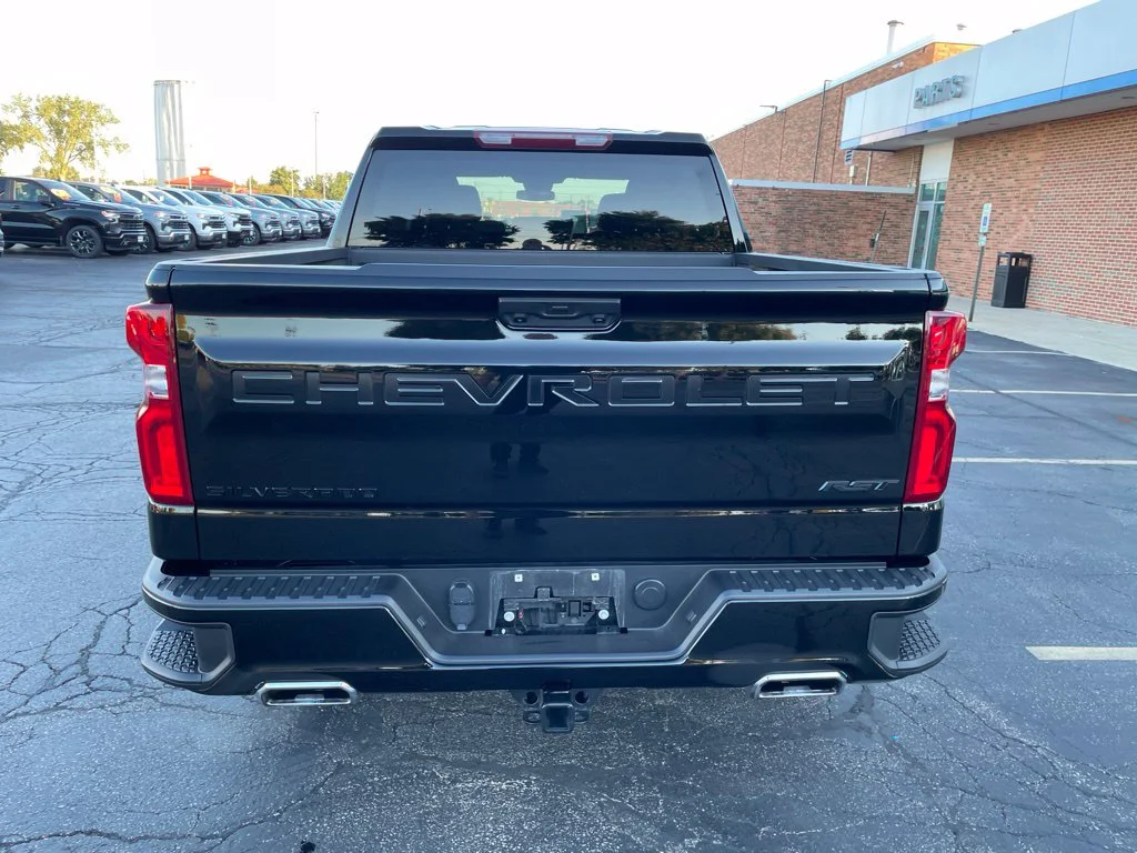 Used 2023 Black Chevrolet RST image 4