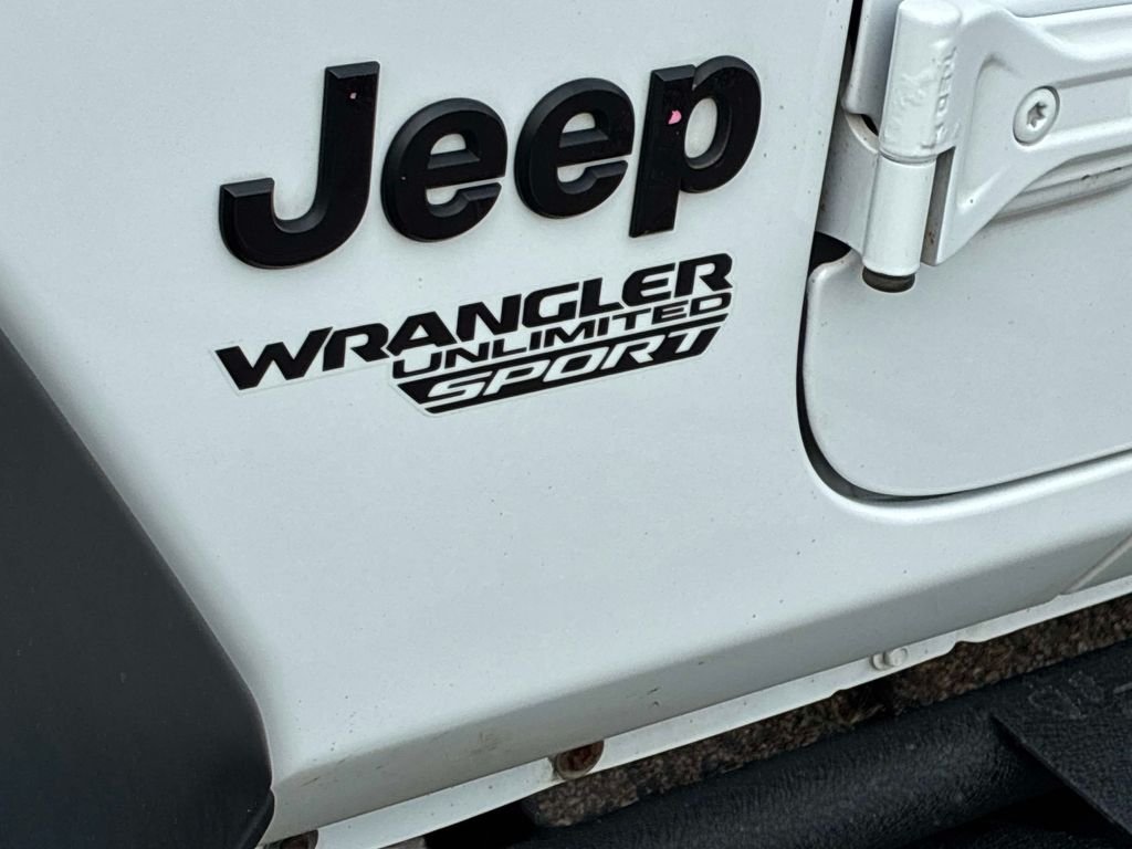 Used 2021 White Jeep Unlimited Sport S image 15