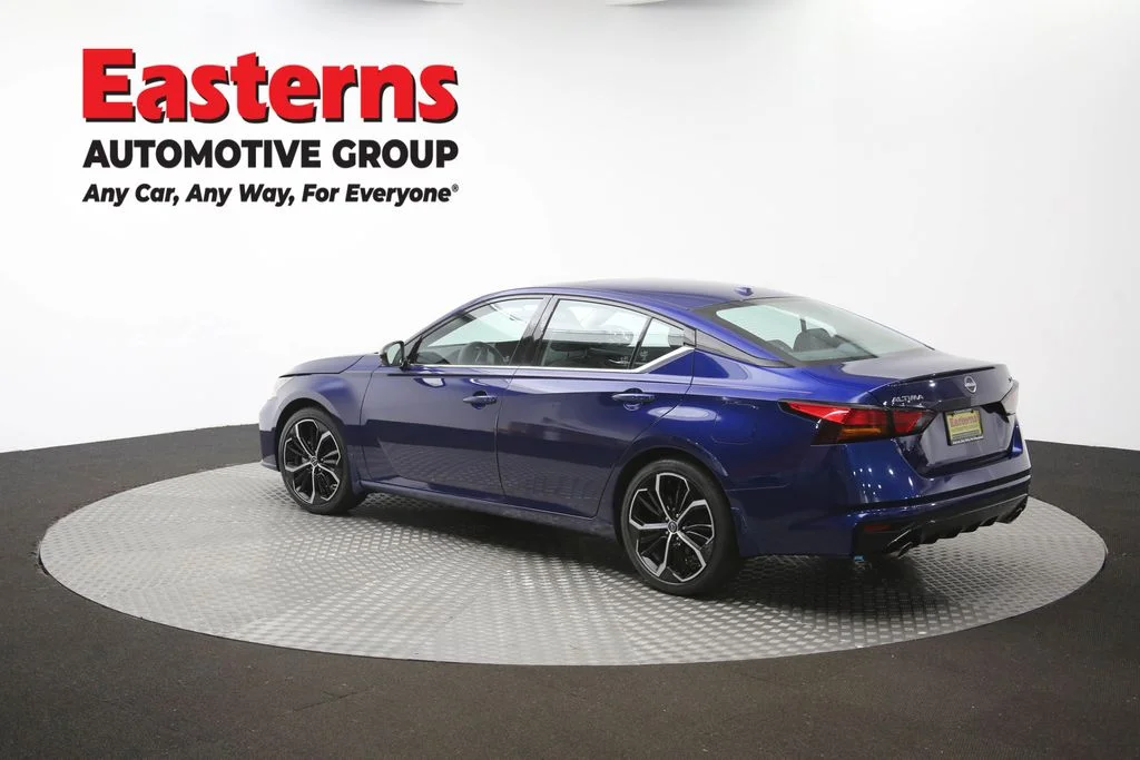 Used 2024 Blue Nissan 2.5 SR image 65