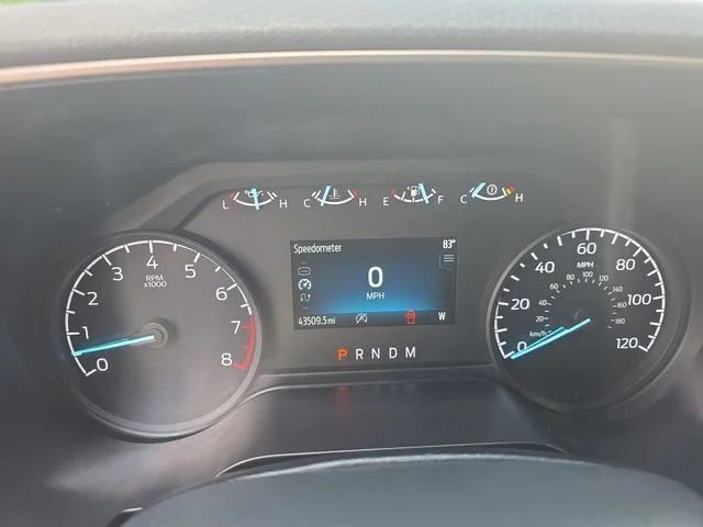 Used 2023 White Ford XL image 19