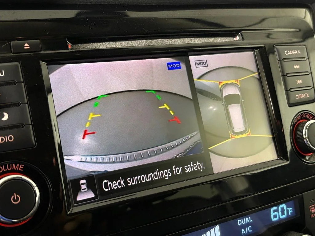 Used 2018 Silver Nissan Hybrid SL image 28