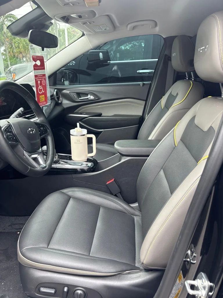 Used 2025 Mosaic Black Metallic Chevrolet ACTIV image 5