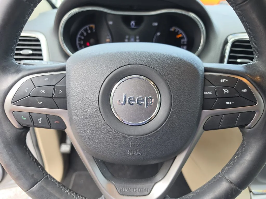 Certified Used 2020 Billet Silver Metallic Jeep Limited image 33