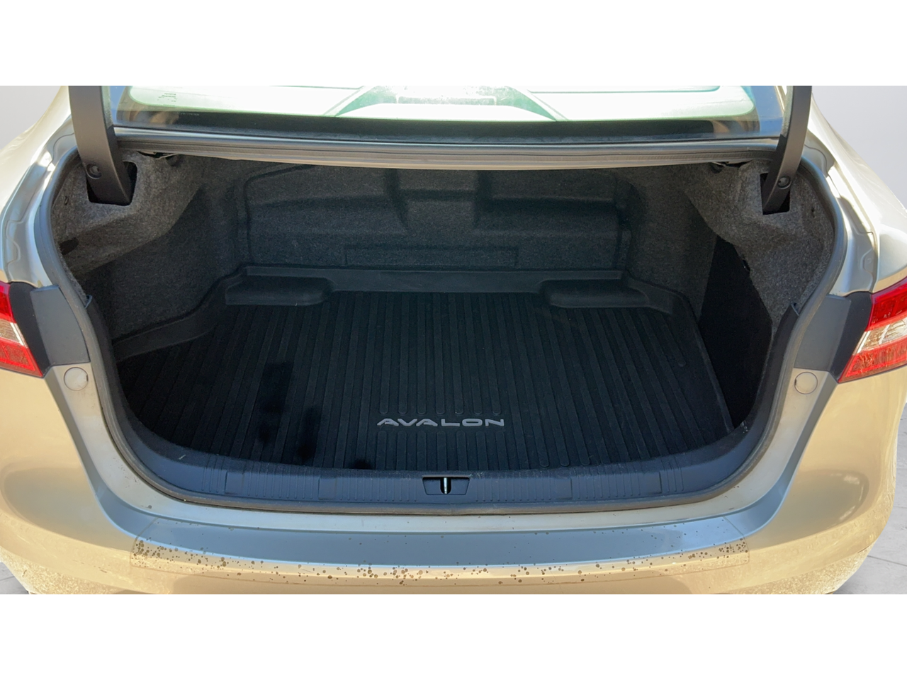 Used 2015 Beige Toyota Limited image 24