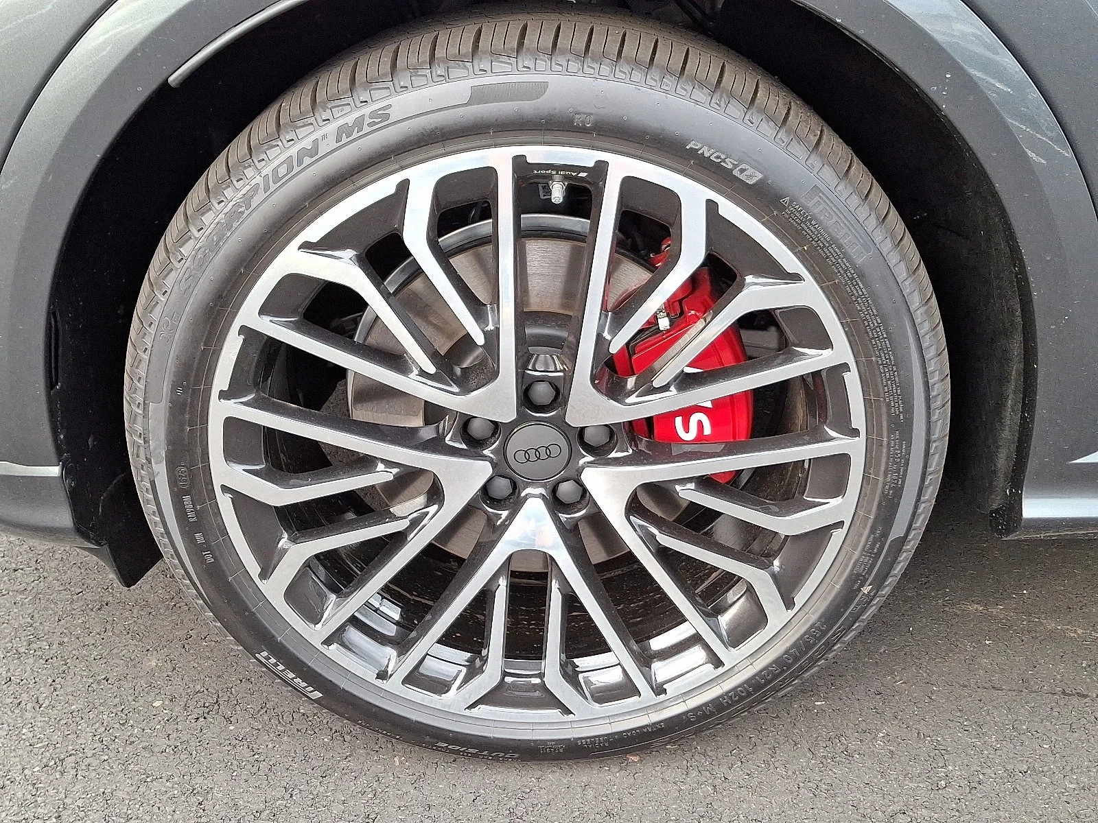 New 2026 Daytona Gray Metallic Audi Premium Plus image 7