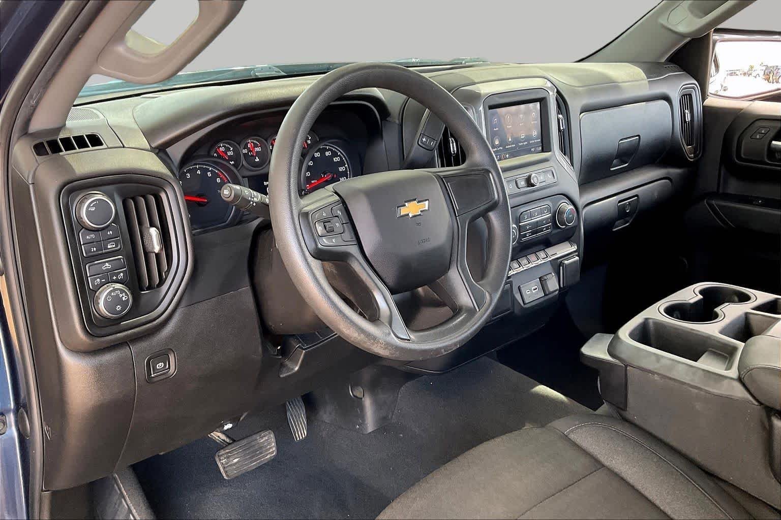 Used 2022 Northsky Blue Metallic Chevrolet Custom image 15