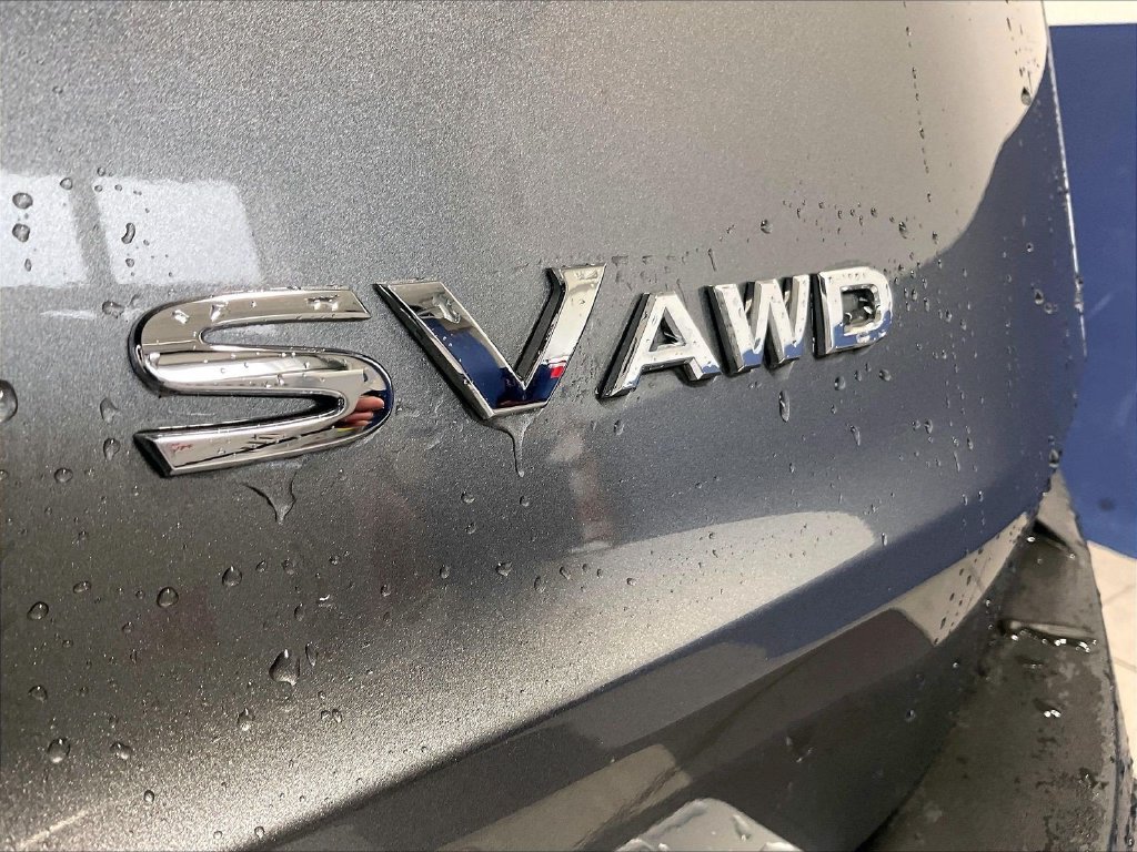 Used 2023 Gray Nissan SV image 29