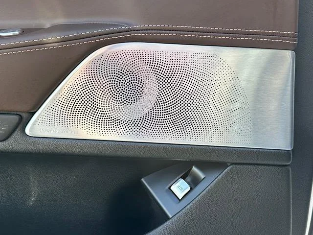 2022 BMW 7 Series 740i - Photo 17