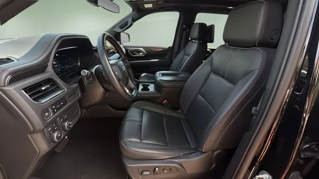 Used 2023 Black Chevrolet RST image 18