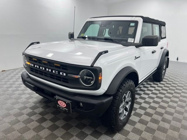 Used 2021 Oxford White Ford Base image 2