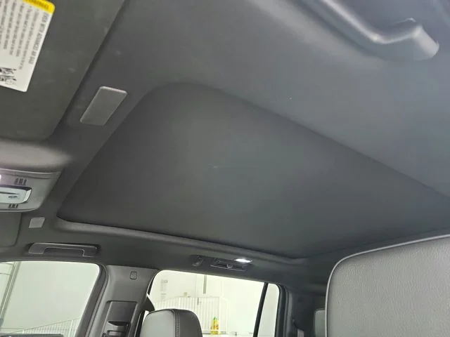 Used 2026 White GMC Denali image 9