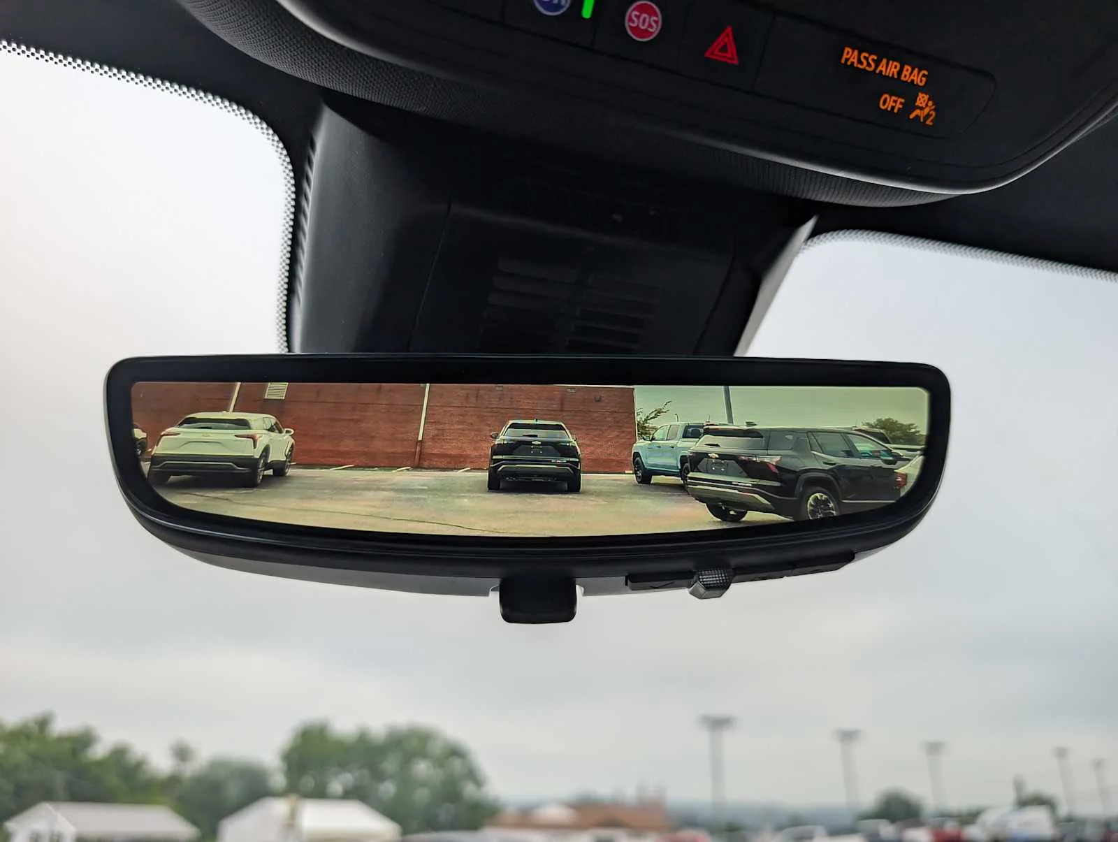 2027 Chevrolet Equinox LT - Photo 27
