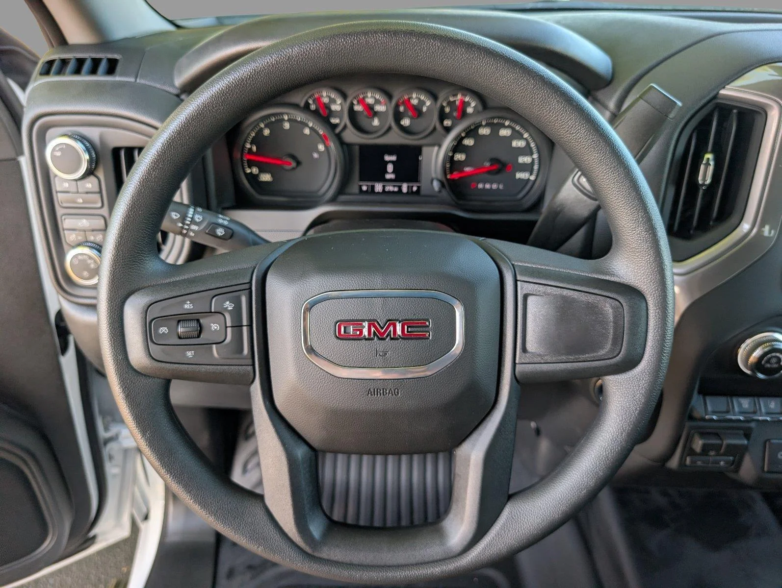 New 2026 Summit White GMC Pro image 27