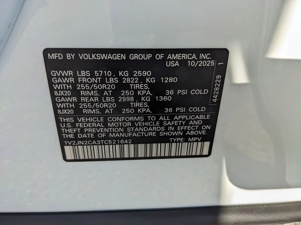 New 2026 White/off-white Volkswagen SE w/Technology image 29