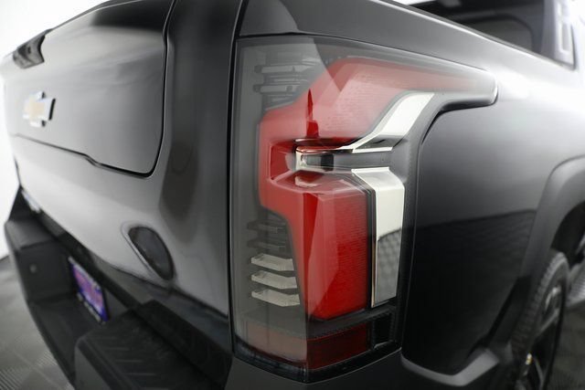 New 2026 Black Chevrolet LT - Max Range image 29